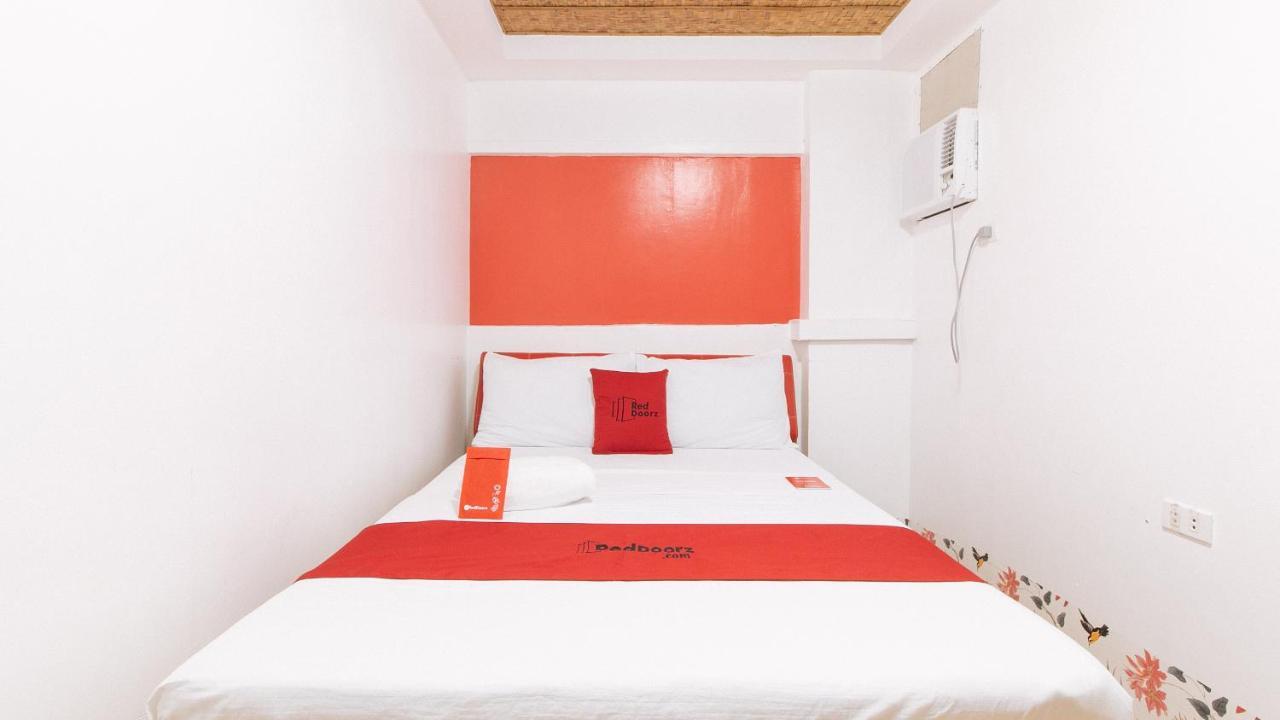 Reddoorz At Dbuilders Rooms Ph1 Taguig Luaran gambar
